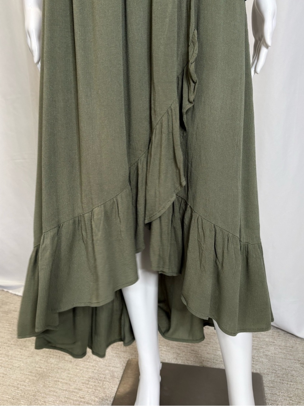 NWT Lulus Sincerely Yours Olive Green Ruffle Midi Dress Size Small Sundress - Picture 7 of 14